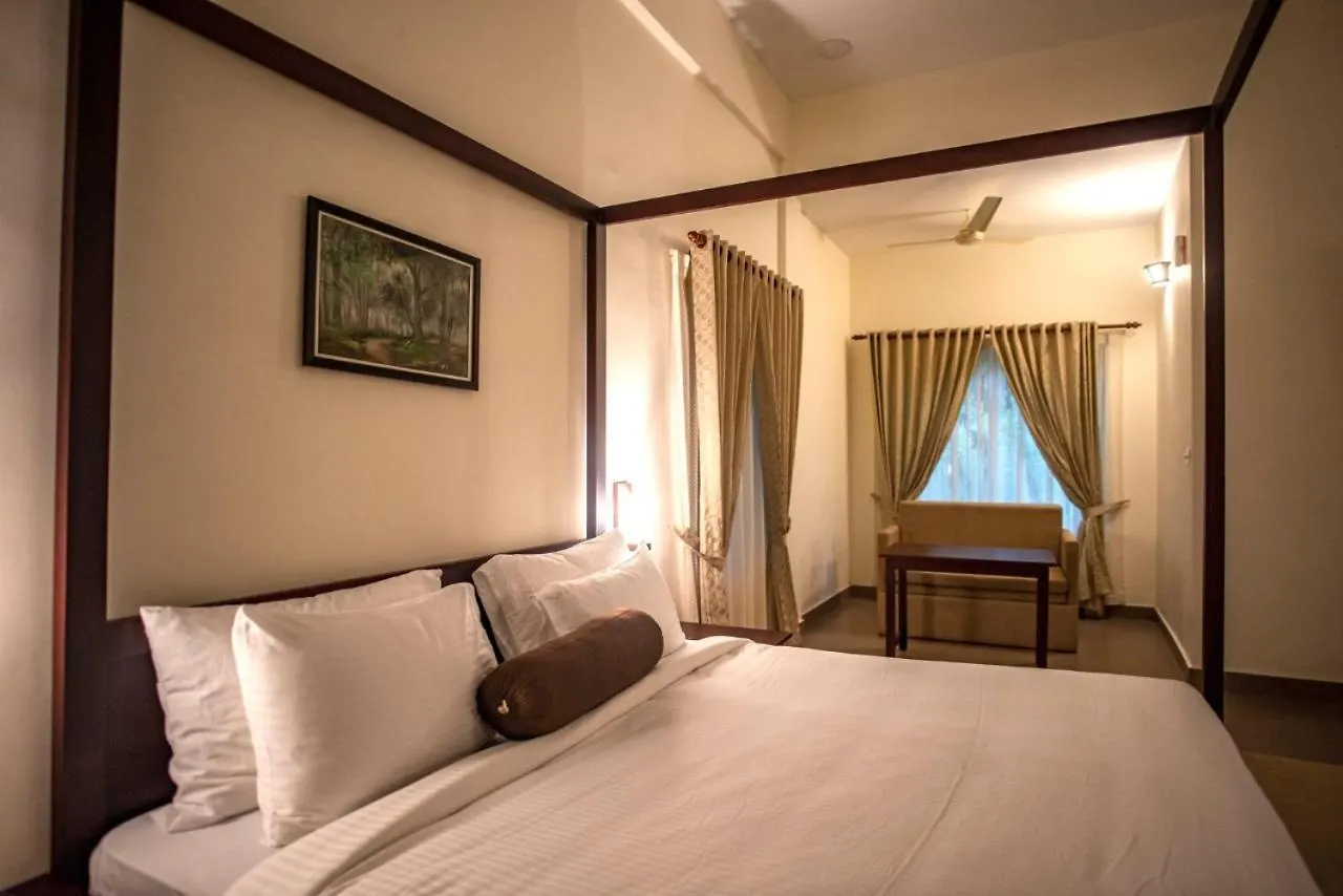 Abad Brookside Wayanad Hotel Vythiri