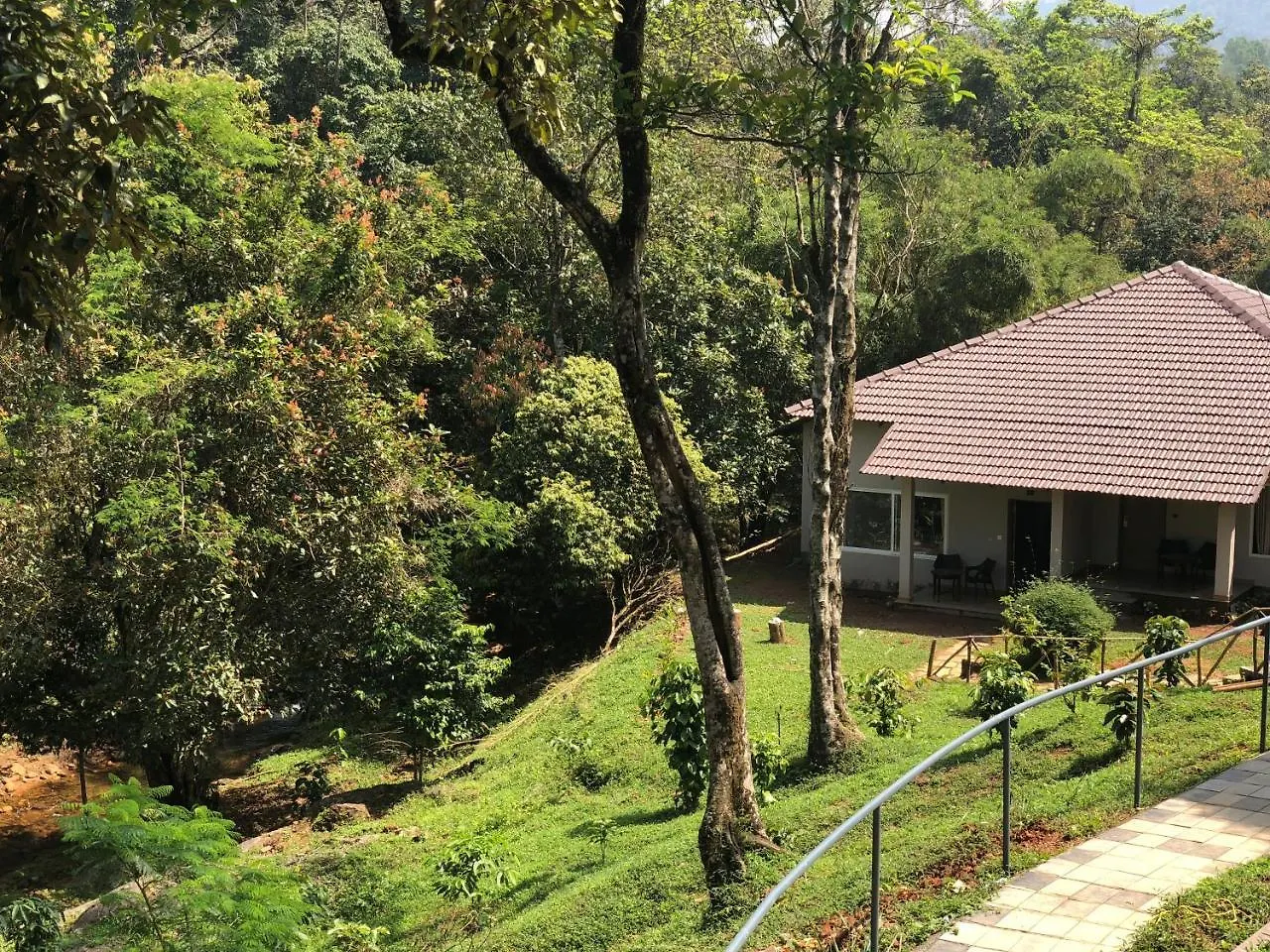 Abad Brookside Wayanad Hotel Vythiri