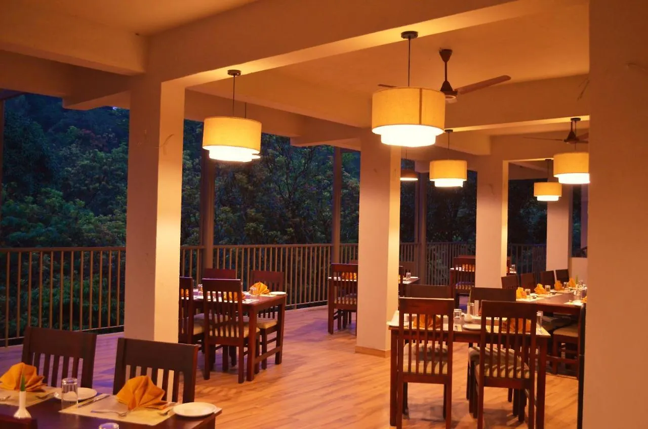 Abad Brookside Wayanad Hotel Vythiri