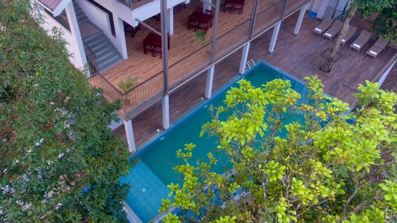 Abad Brookside Wayanad Hotel Vythiri 4*,