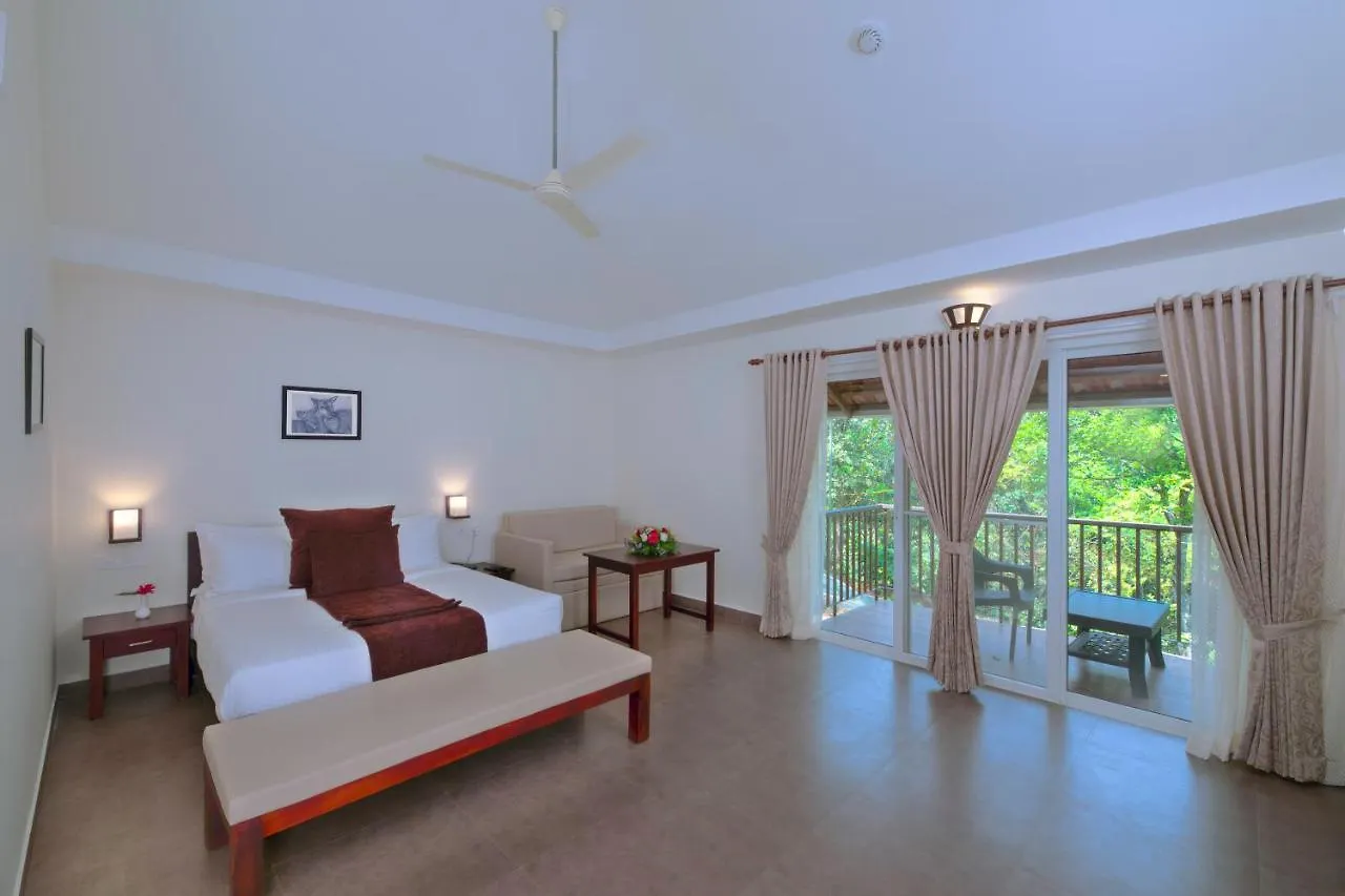 Abad Brookside Wayanad Hotel Vythiri